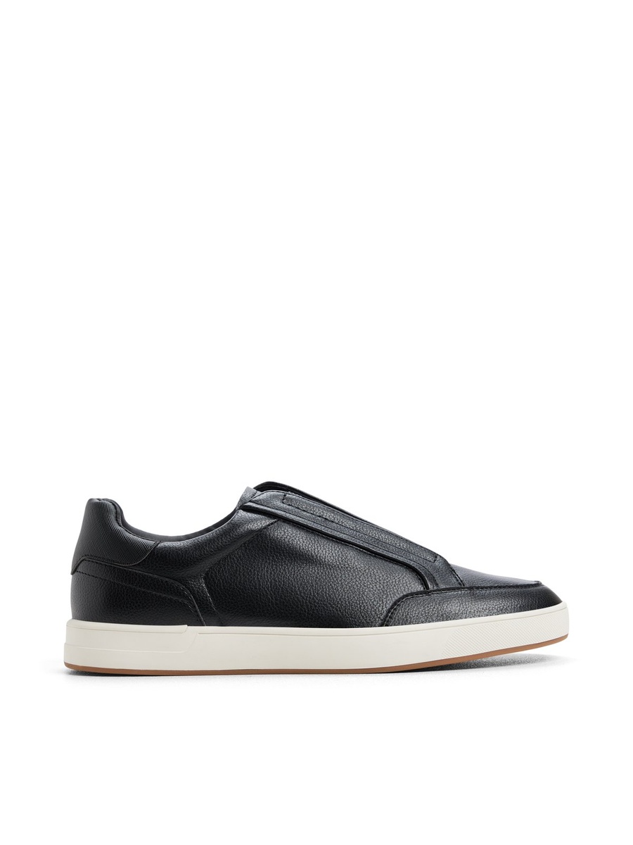Men Black Slip-On Casual Sneakers