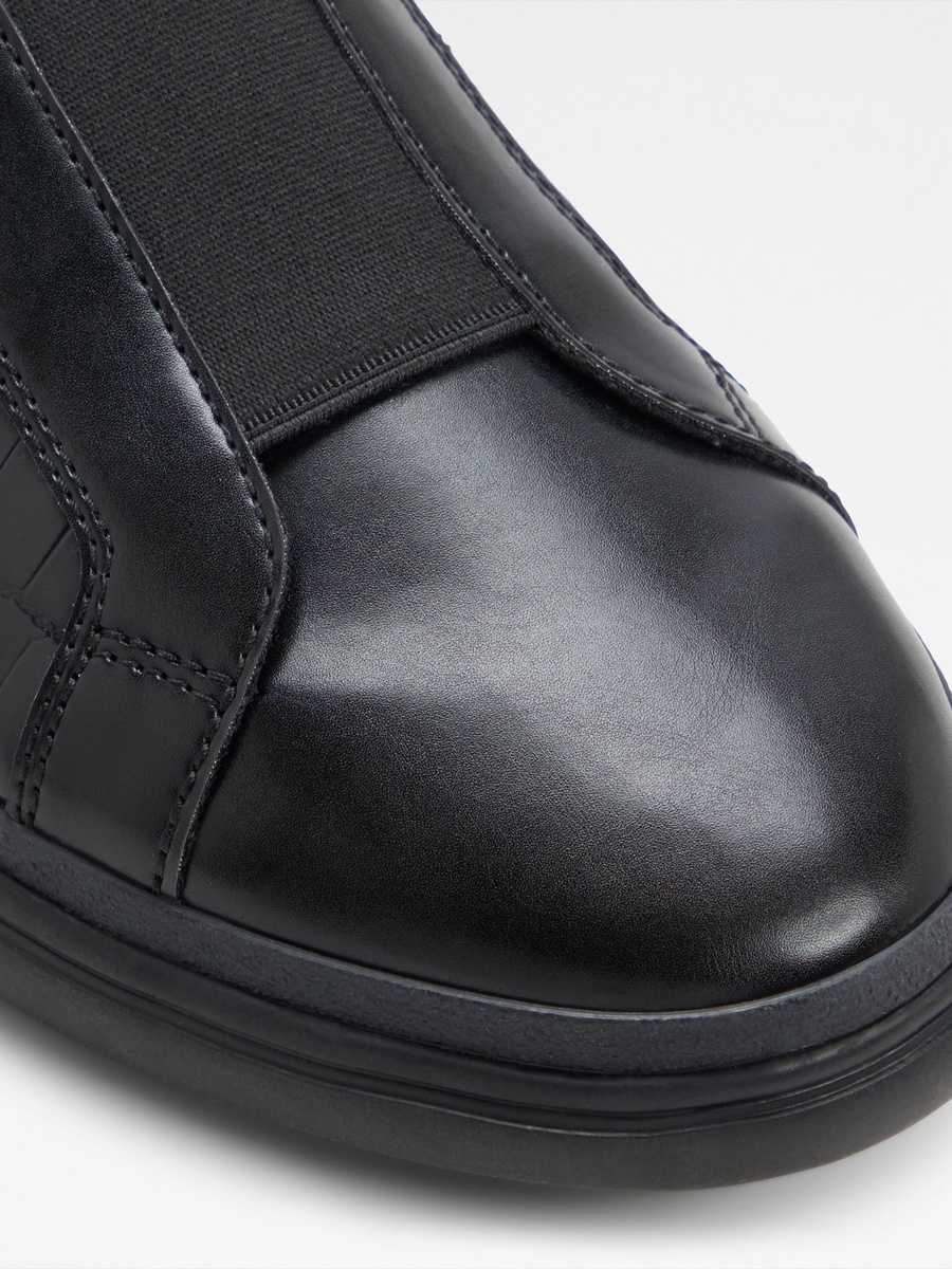 Men Black Croc-Embossed Slip-On Sneakers
