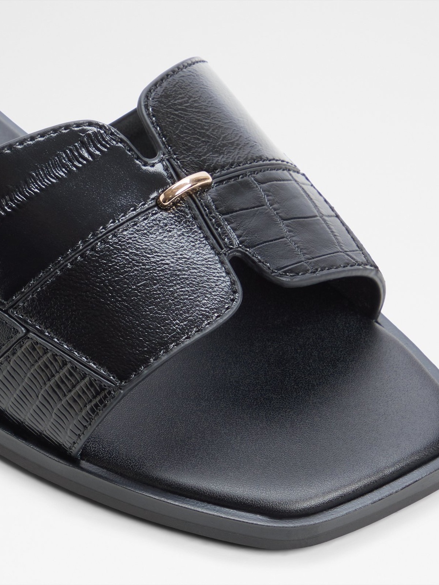 Women Black Textured Flat Slides