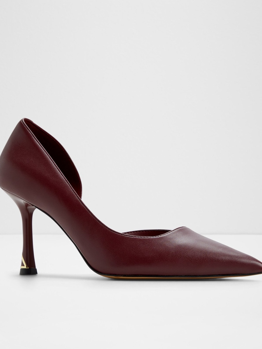 Women Burgundy Flat Shoes