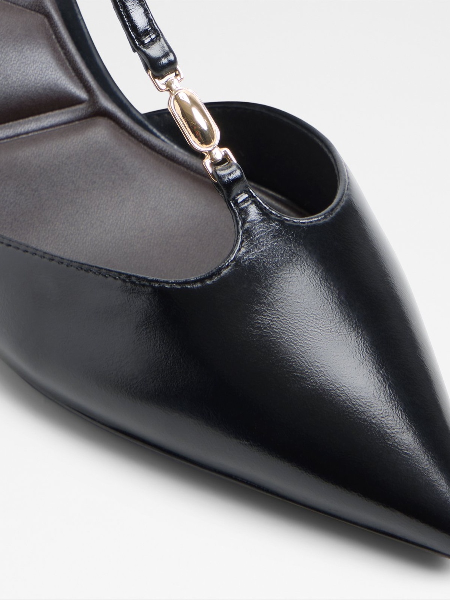 Women Black Pointed Toe T-Strap Kitten Heel Pumps