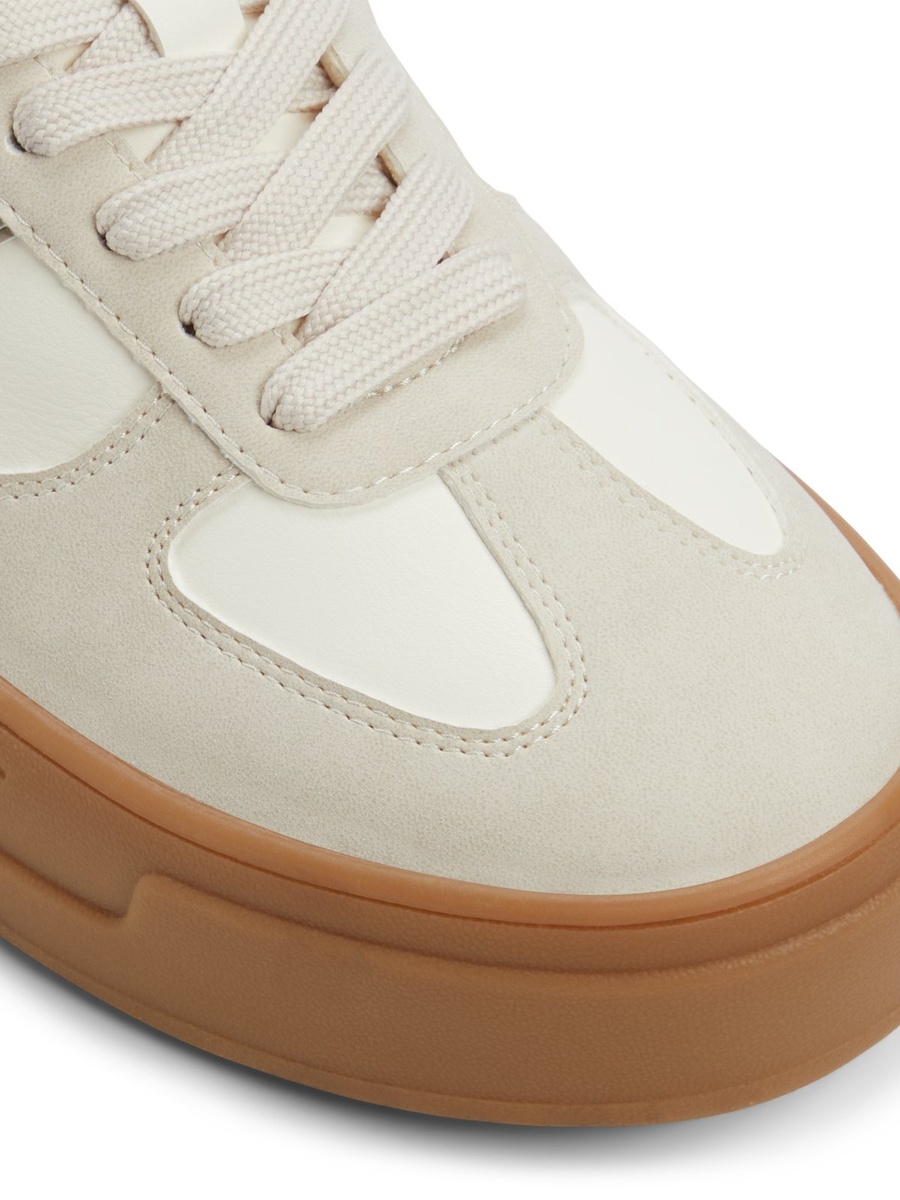 Women White PU Sports Sneakers with Platform Sole