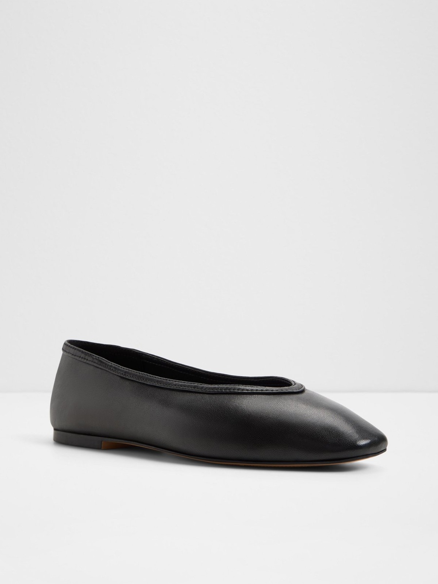 Women Black Leather Casual Flats