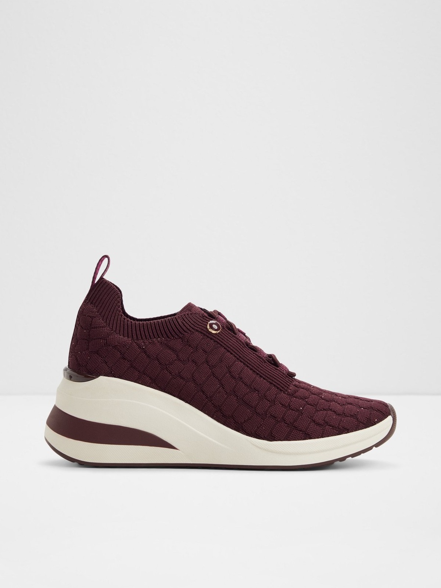 Women Burgundy Knit Sports Sneakers