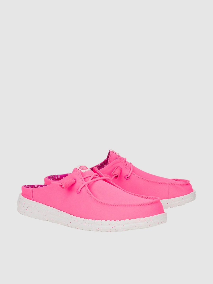 Wendy Slip Classic Shoes