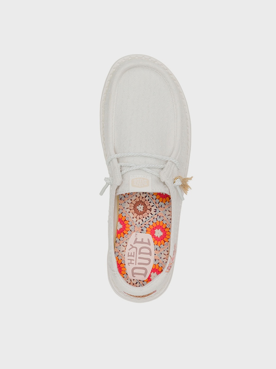 Wendy Perf Canvas Shoes