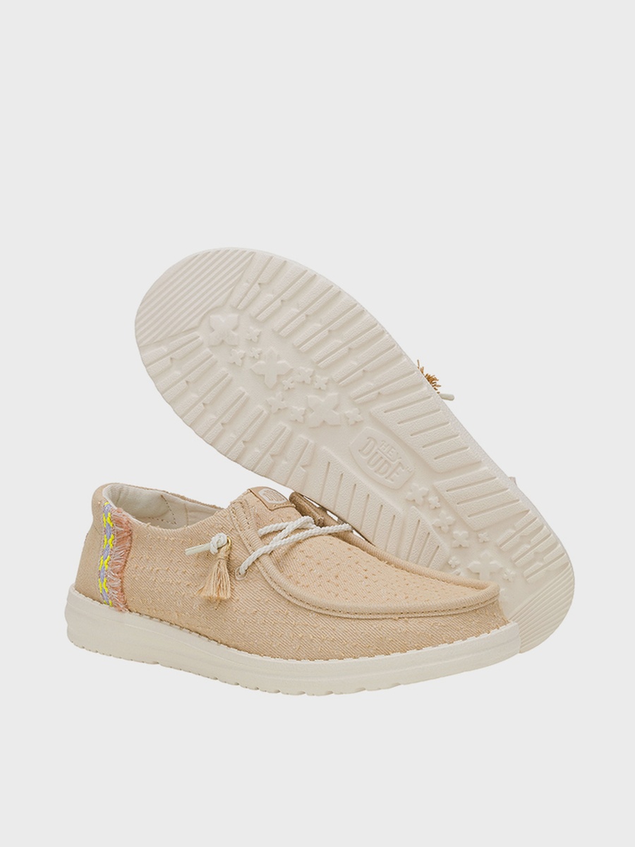 Wendy Perf Canvas Shoes
