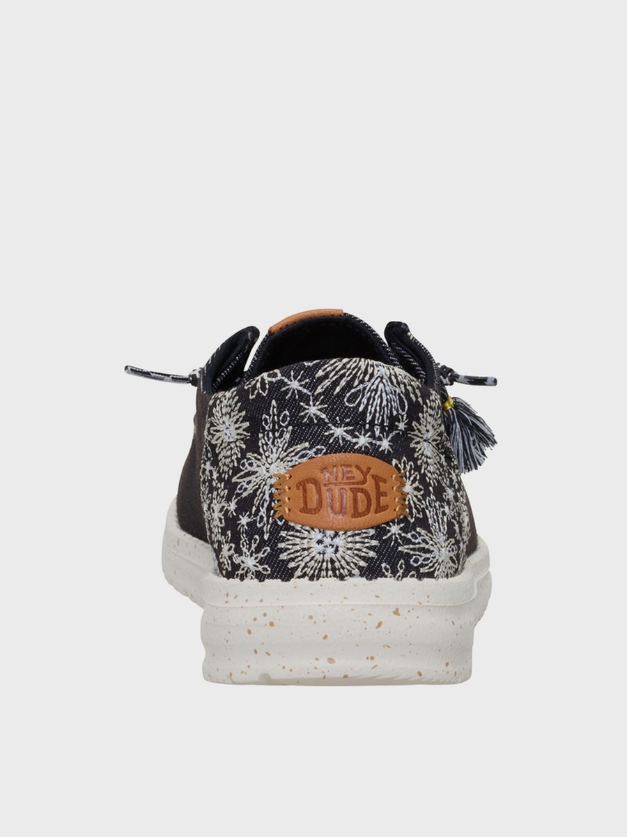 Wendy Funk Embroidered Floral Shoes