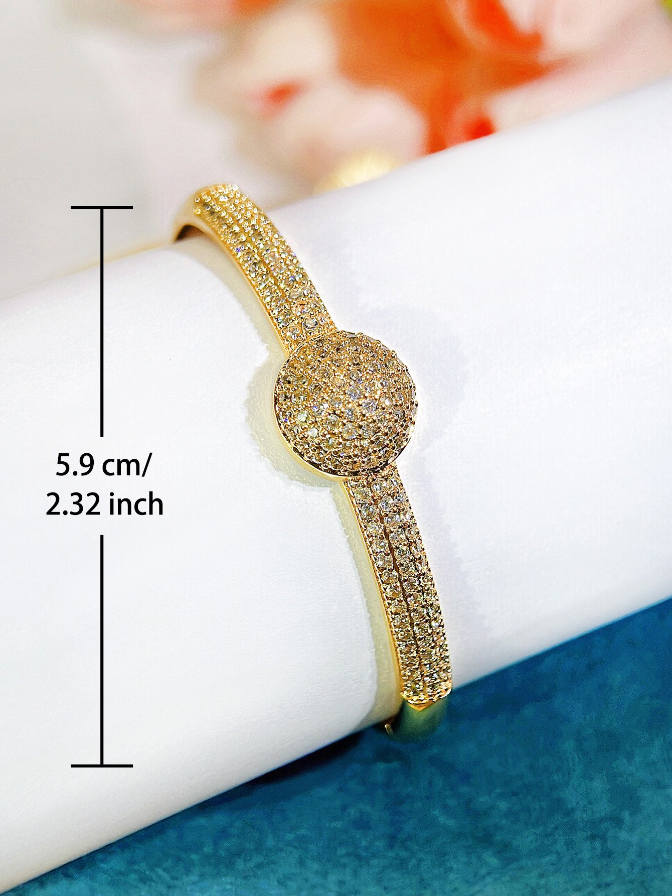 Gold Solid Bangle