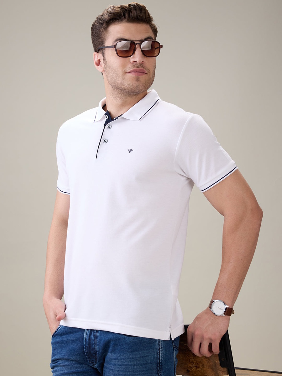 Solid Brand Logo Regular Fit Polo T-Shirt