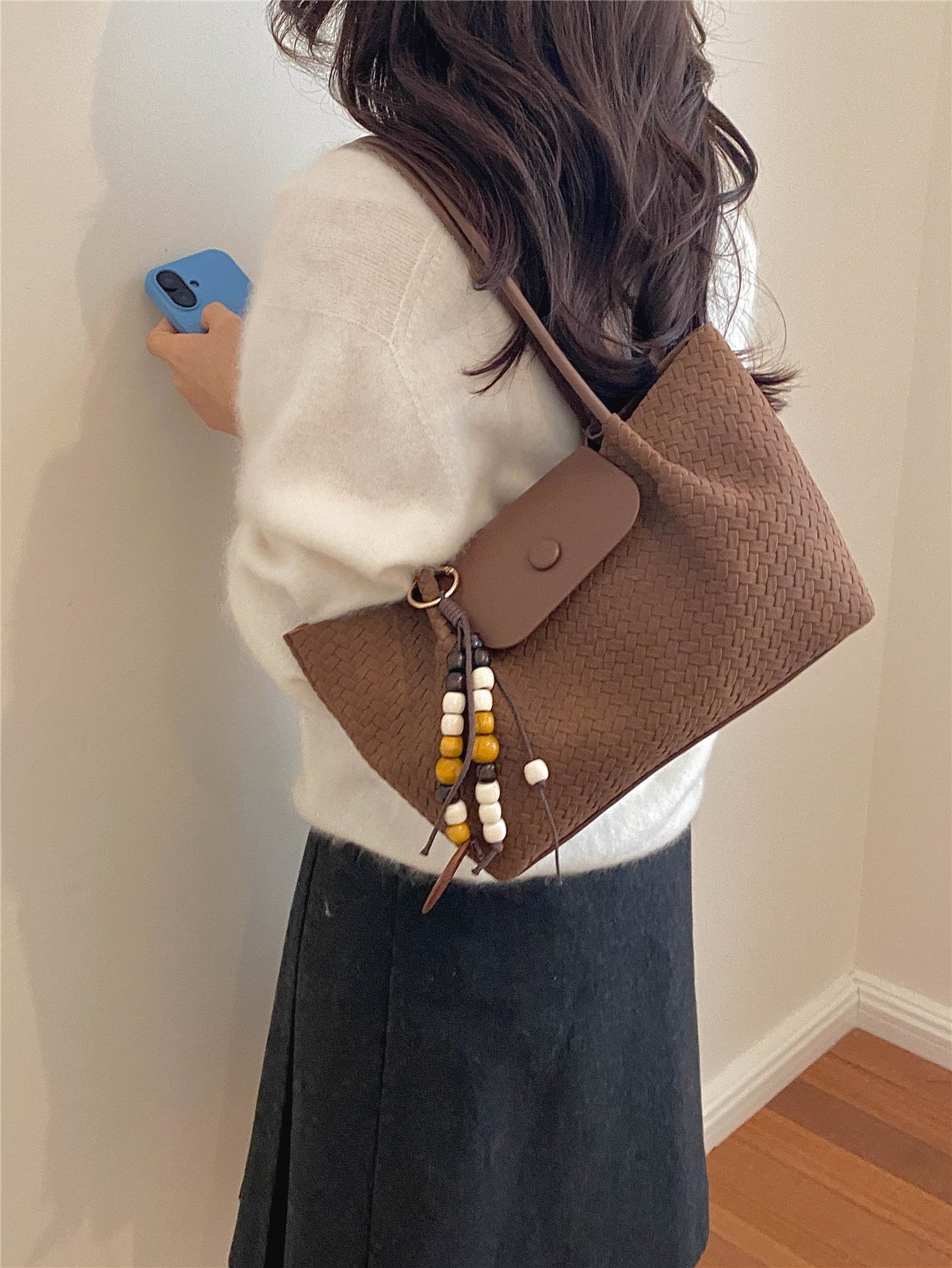 Brown Texture Shoulder Bag with Magnetic