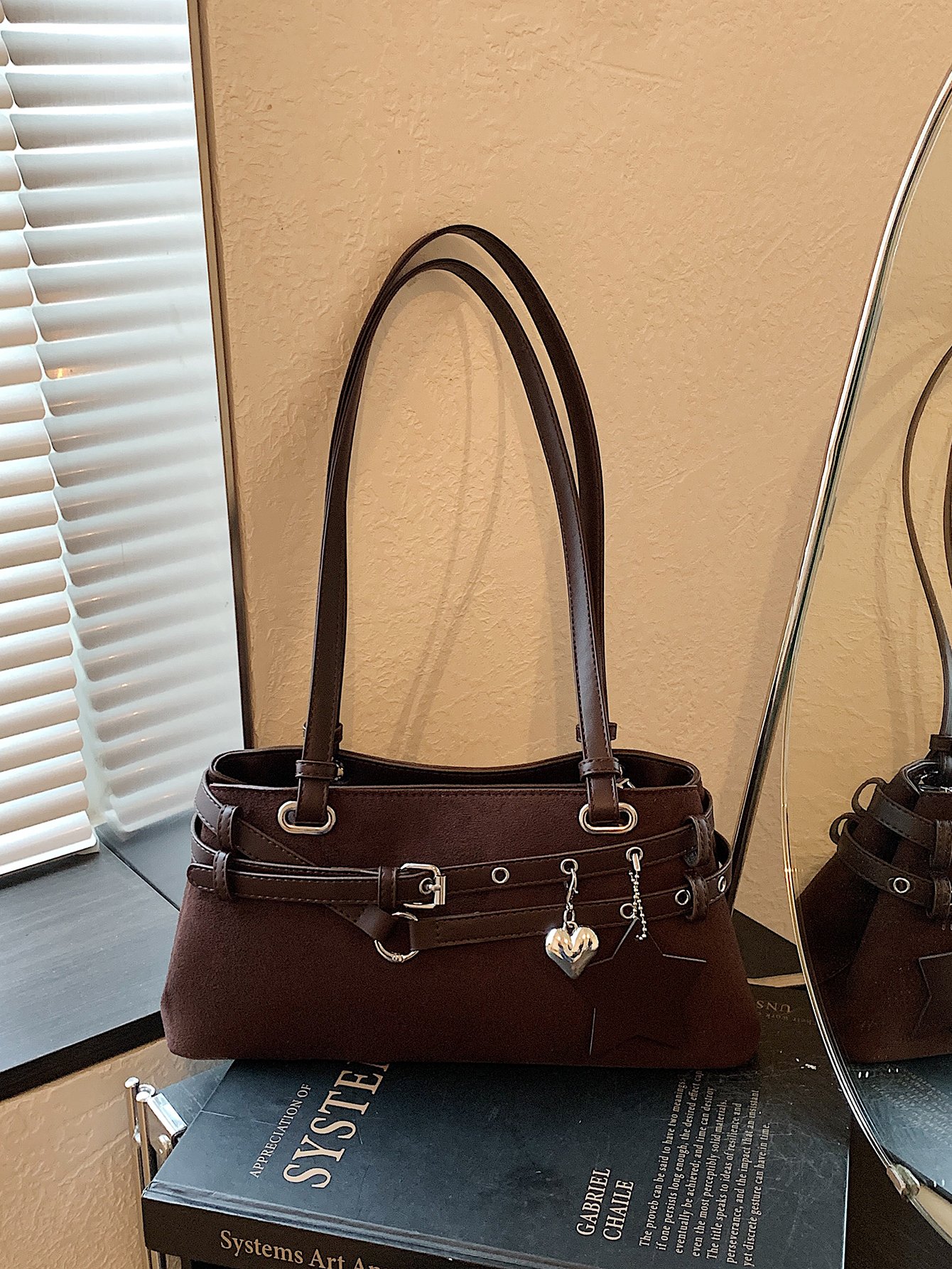Womens single-shoulder underarm bag