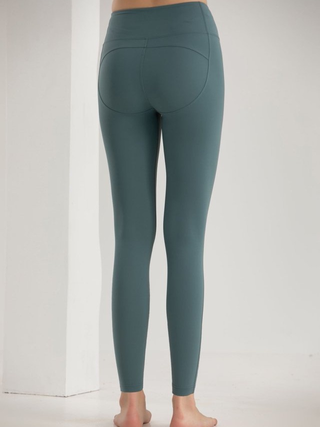 Dark Green Solid Activewear Leggings