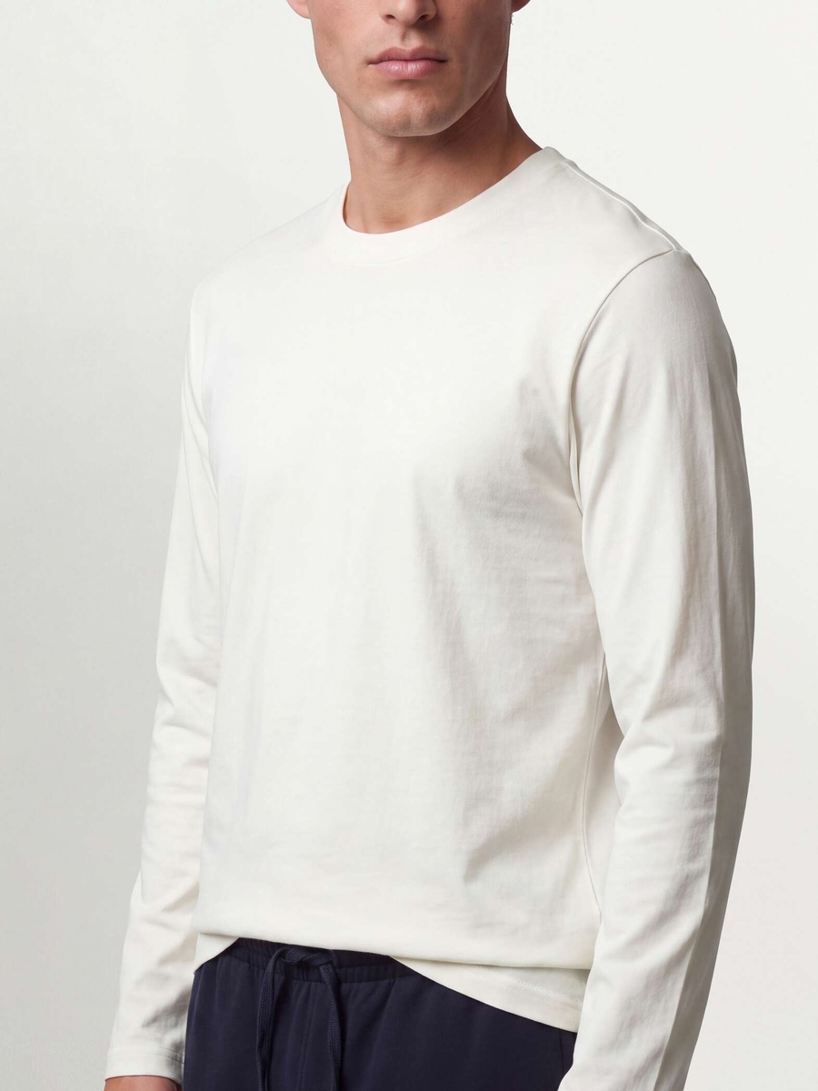 Men White Long Sleeved Crew Neck T-Shirt In Pure Organic Cotton
