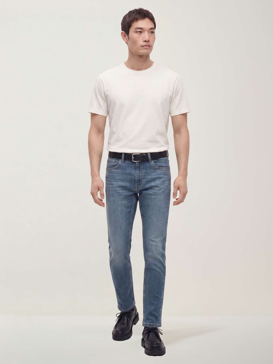 Men White Pure Cotton Crew Neck T-Shirt