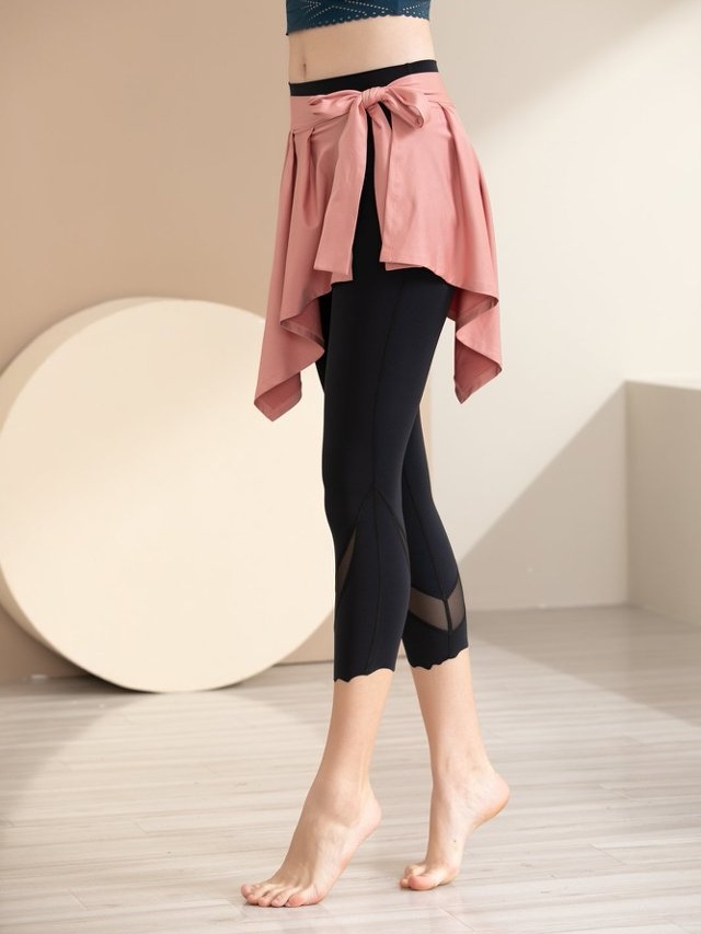 Dark Pink 2in1 Tie Skirted 3/4 Active Leggings