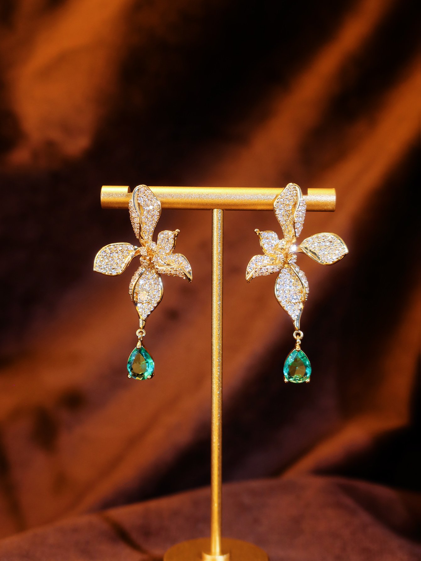 Gold Texture Stud Earrings