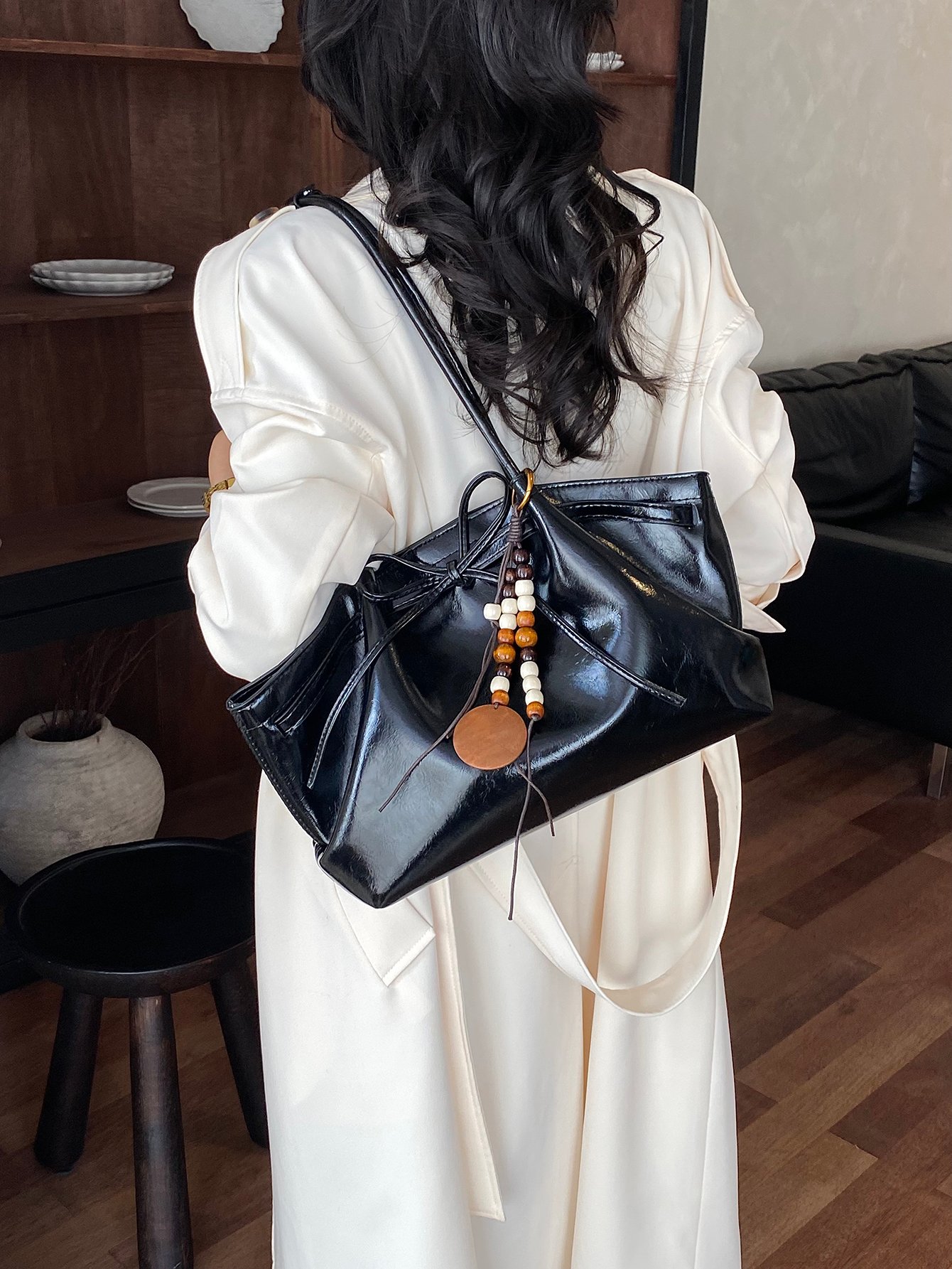 Large Capacity Womens Shoulder Tote Beach Bag with Free Charm