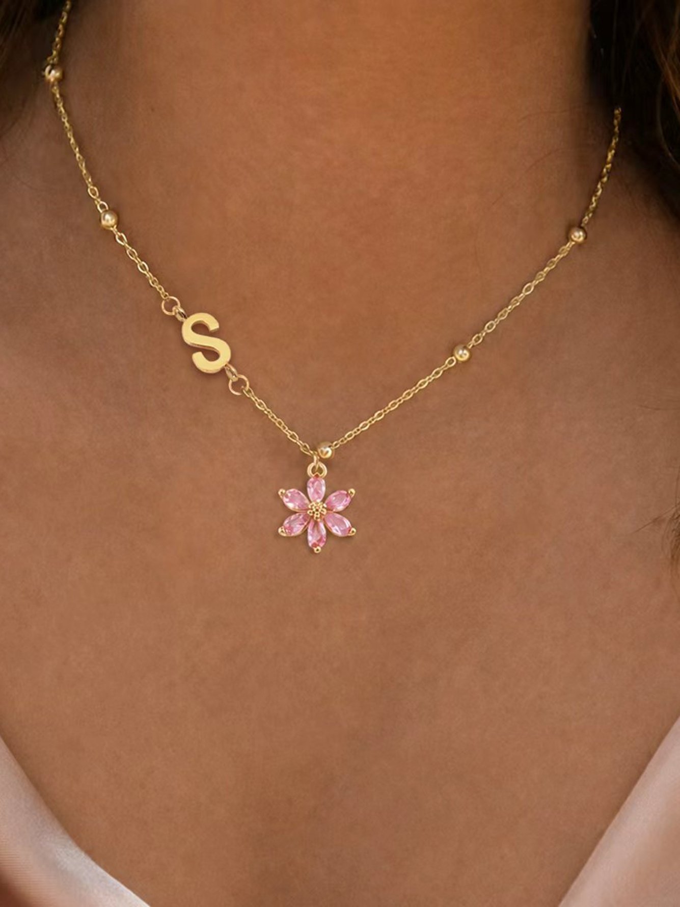 Gold Solid Pendant Necklace
