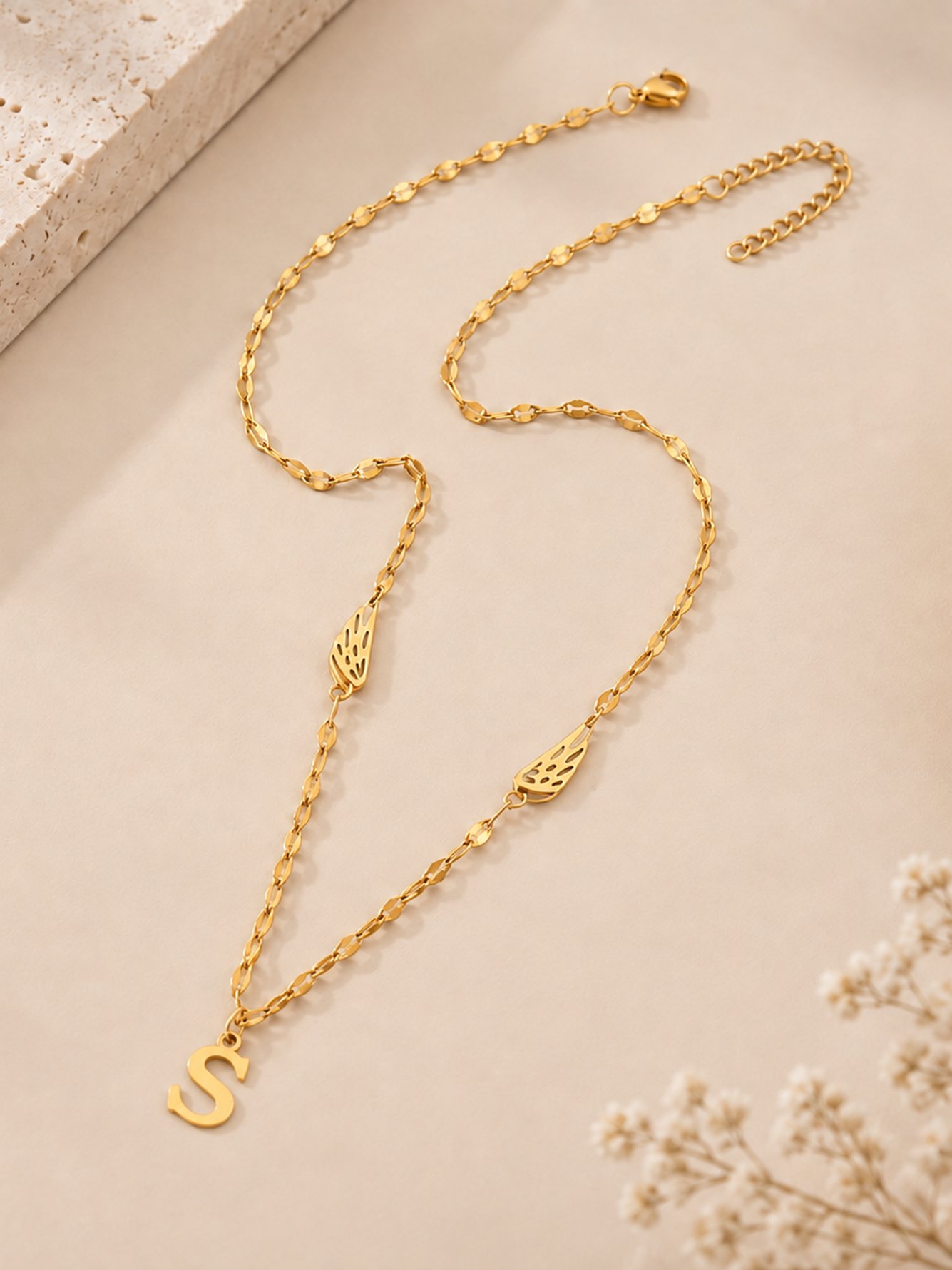 Gold Solid Pendant Necklace