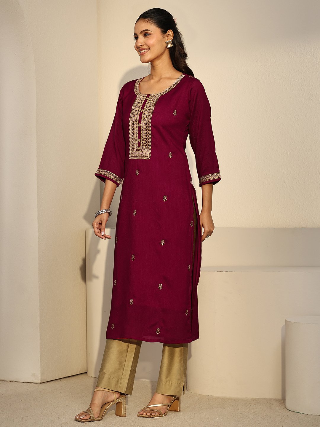 Maroon Embroidered Silk Blend Kurta 