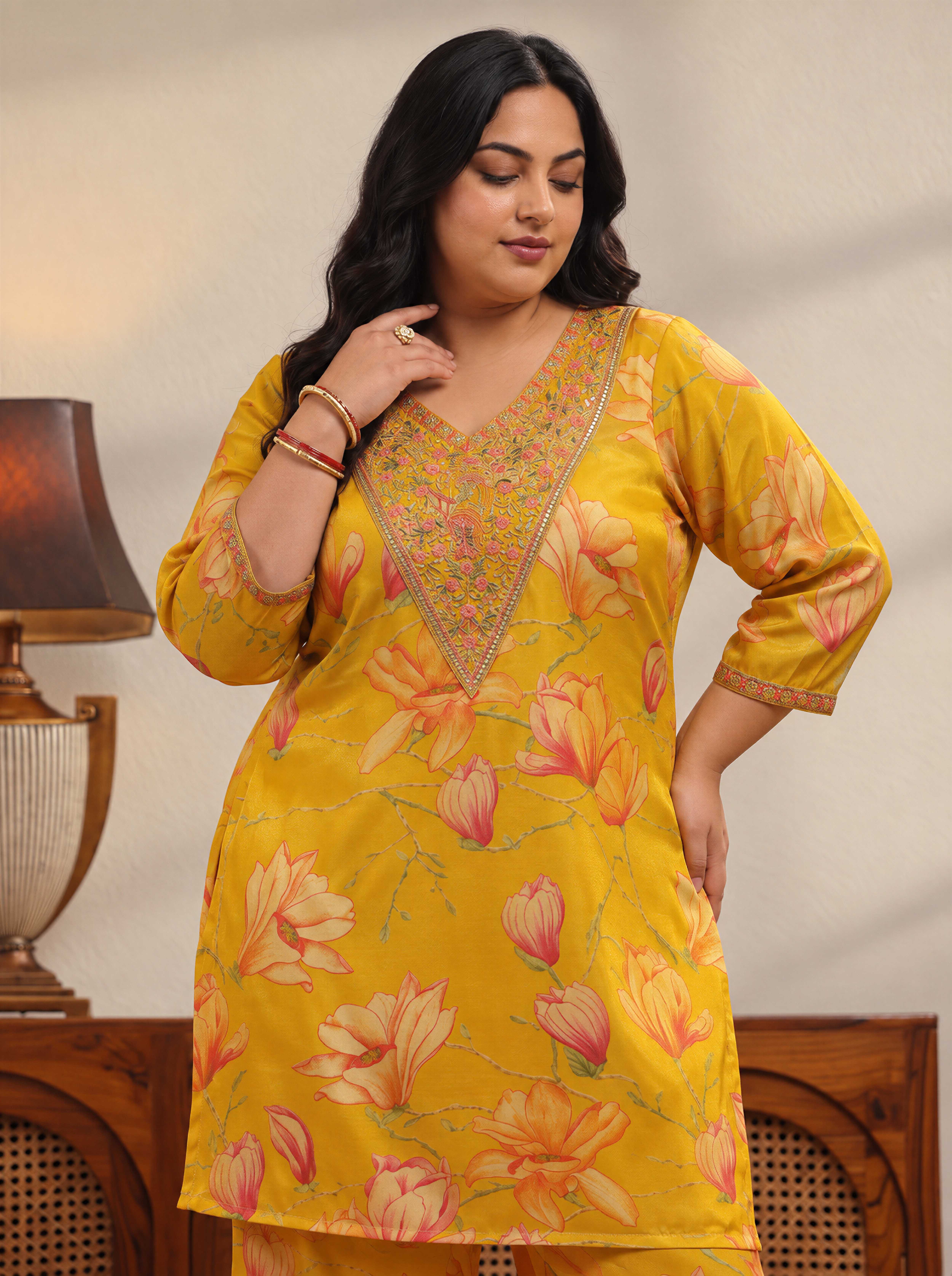 Mustard Floral Printed Plus Size Co-ord Set with V-Neck Tunic and Palazzo
