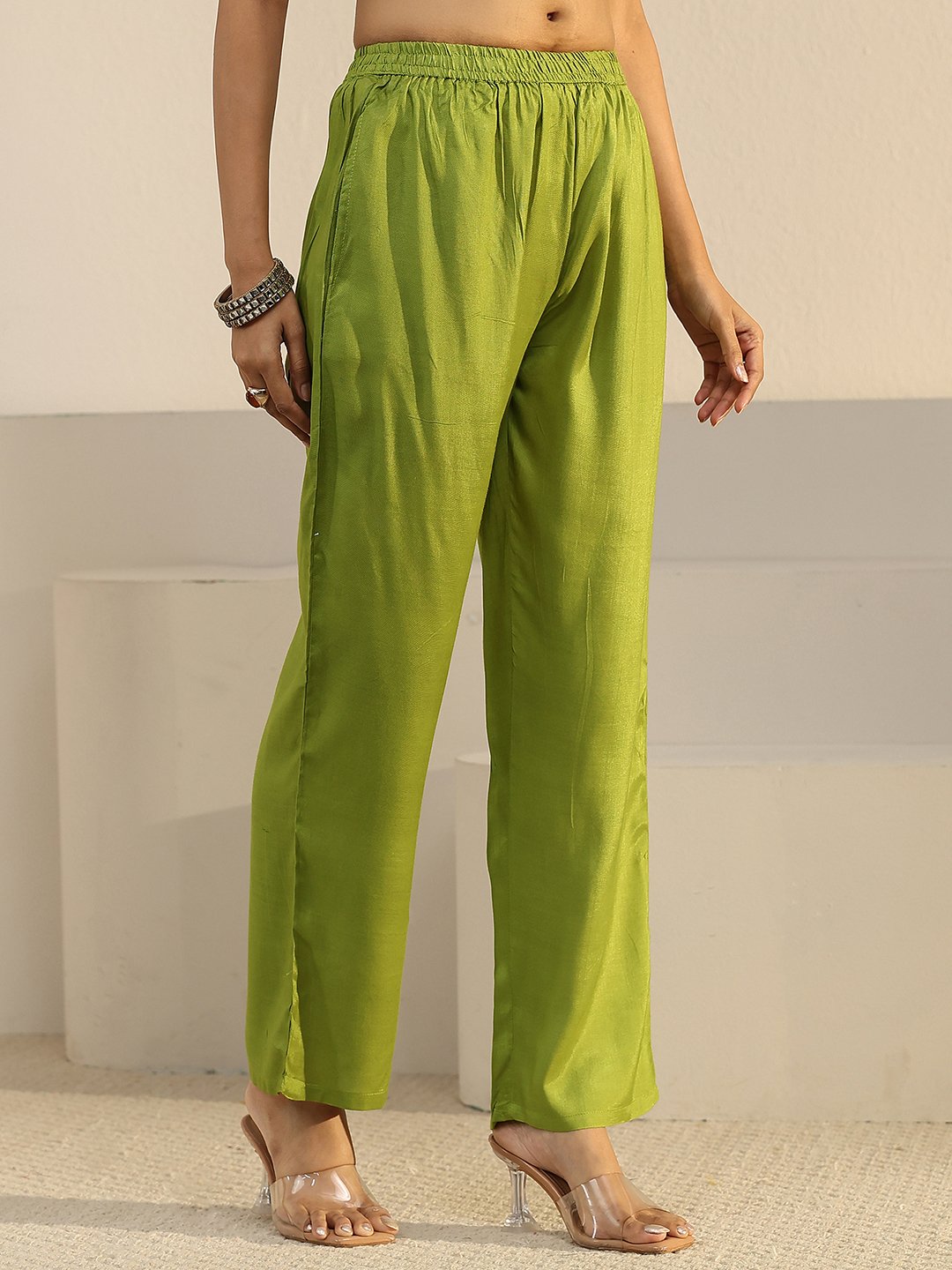 Green Embroidered Kurta Set with Straight Pants and Printed Dupatta