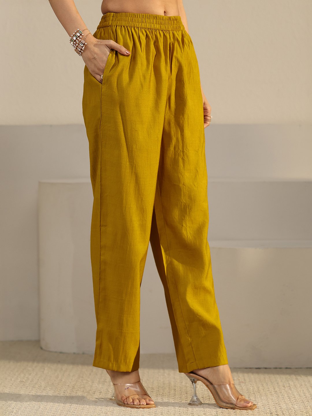 Mustard Floral Printed Kurta Set with V Neck and Dupatta Set