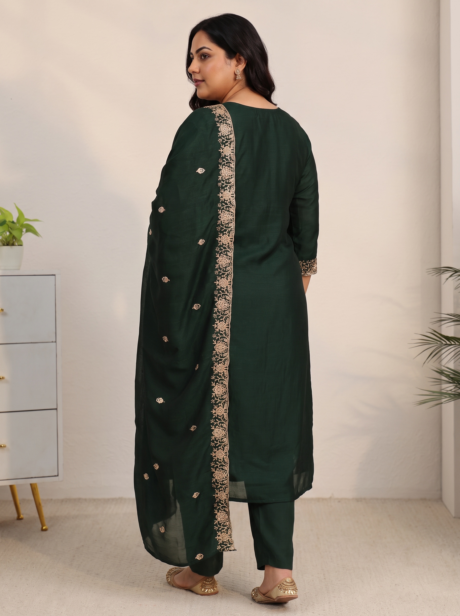 Plus Size Green Embroidered Kurta Set with Dupatta