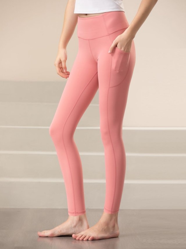 Peach Solid Activewear Leggings with Pockets