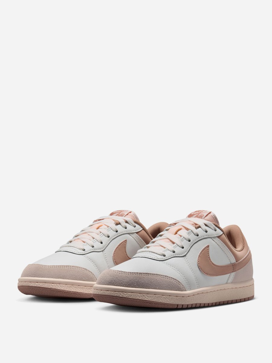 Air Jordan Skyline LoShoes