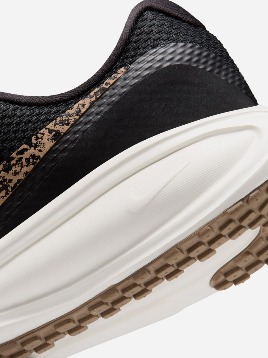 Revolution 8 Shoes