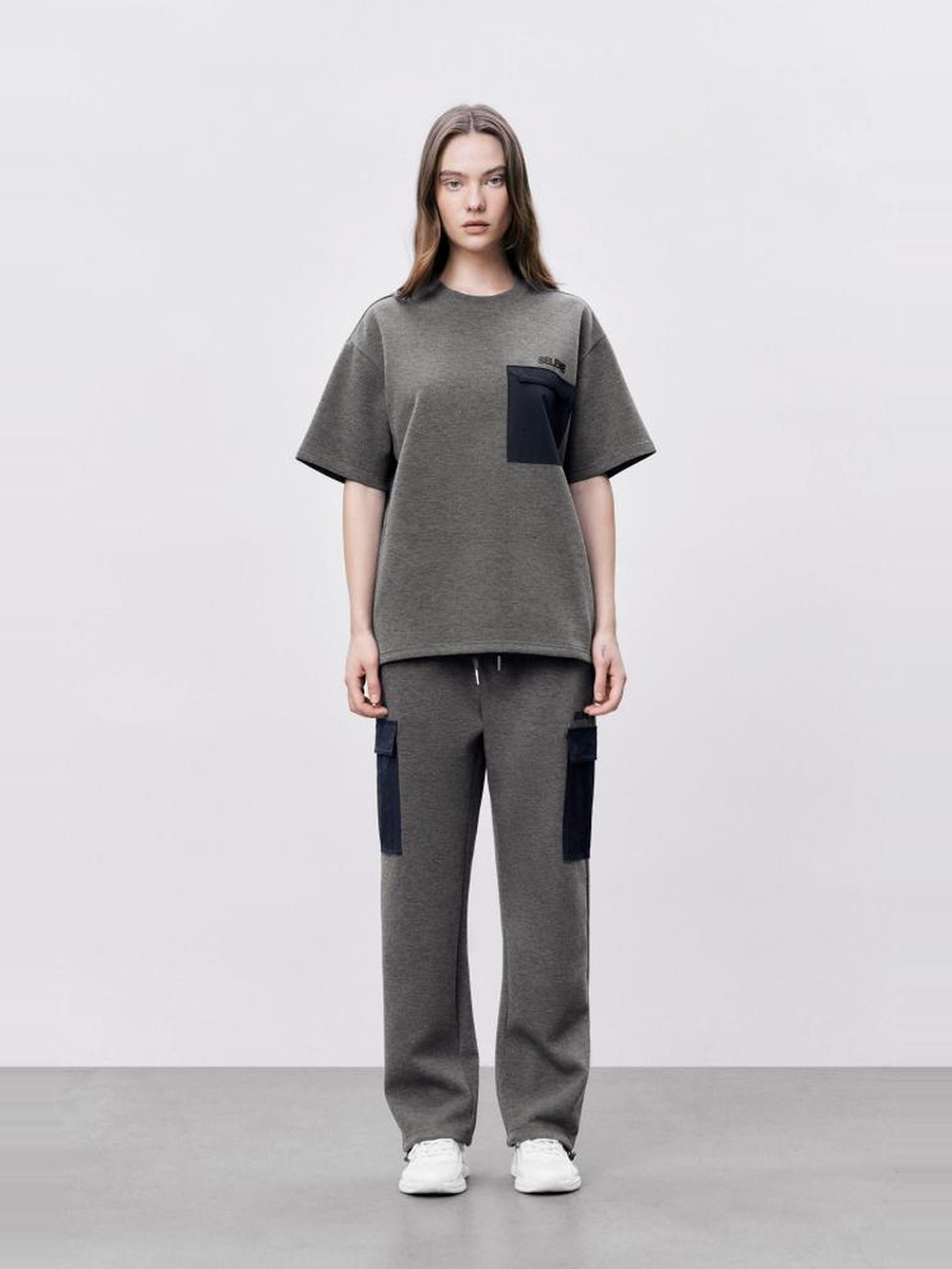 Regular Fit Round Neck T-Shirt with Pocket-Unisex
