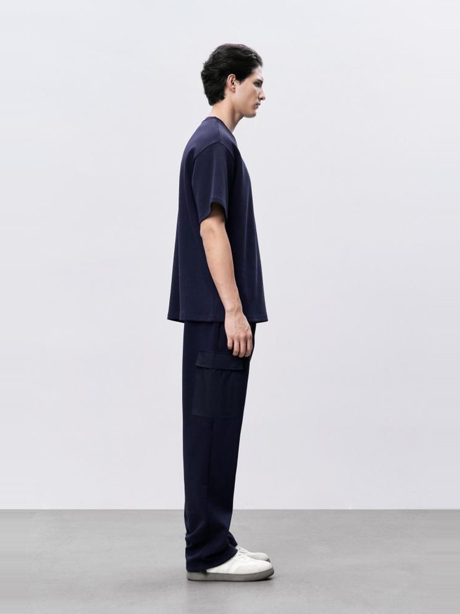 Navy Blue Regular Fit Round Neck T-Shirt with Chest Pocket