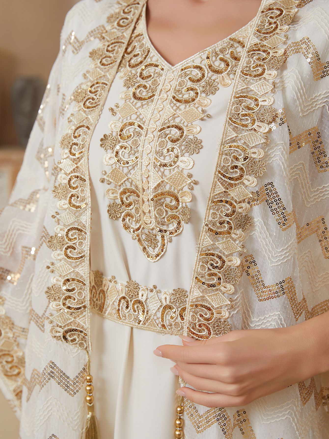 White Embroidered Jalabiya