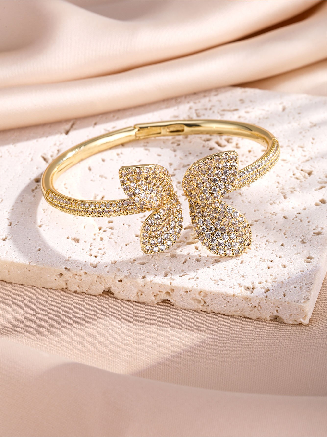 2-Piece Leaf Embellished Ring and Cuff Bangle Jewelry Set