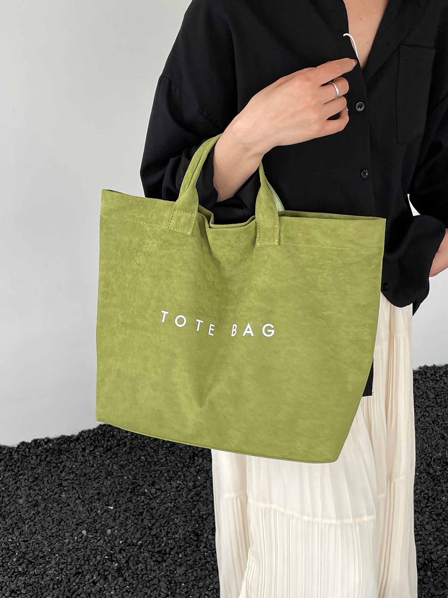 Green Solid Tote