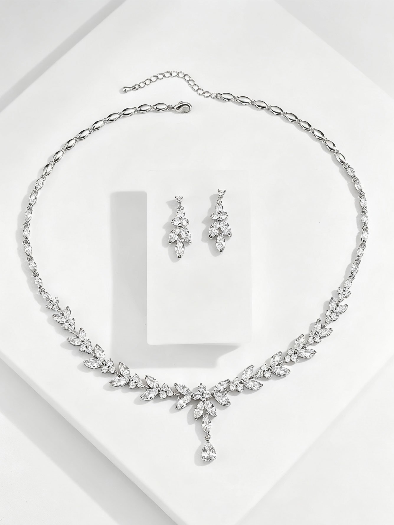 Silver Leaf Marquise Necklace and Teardrop Earrings Set