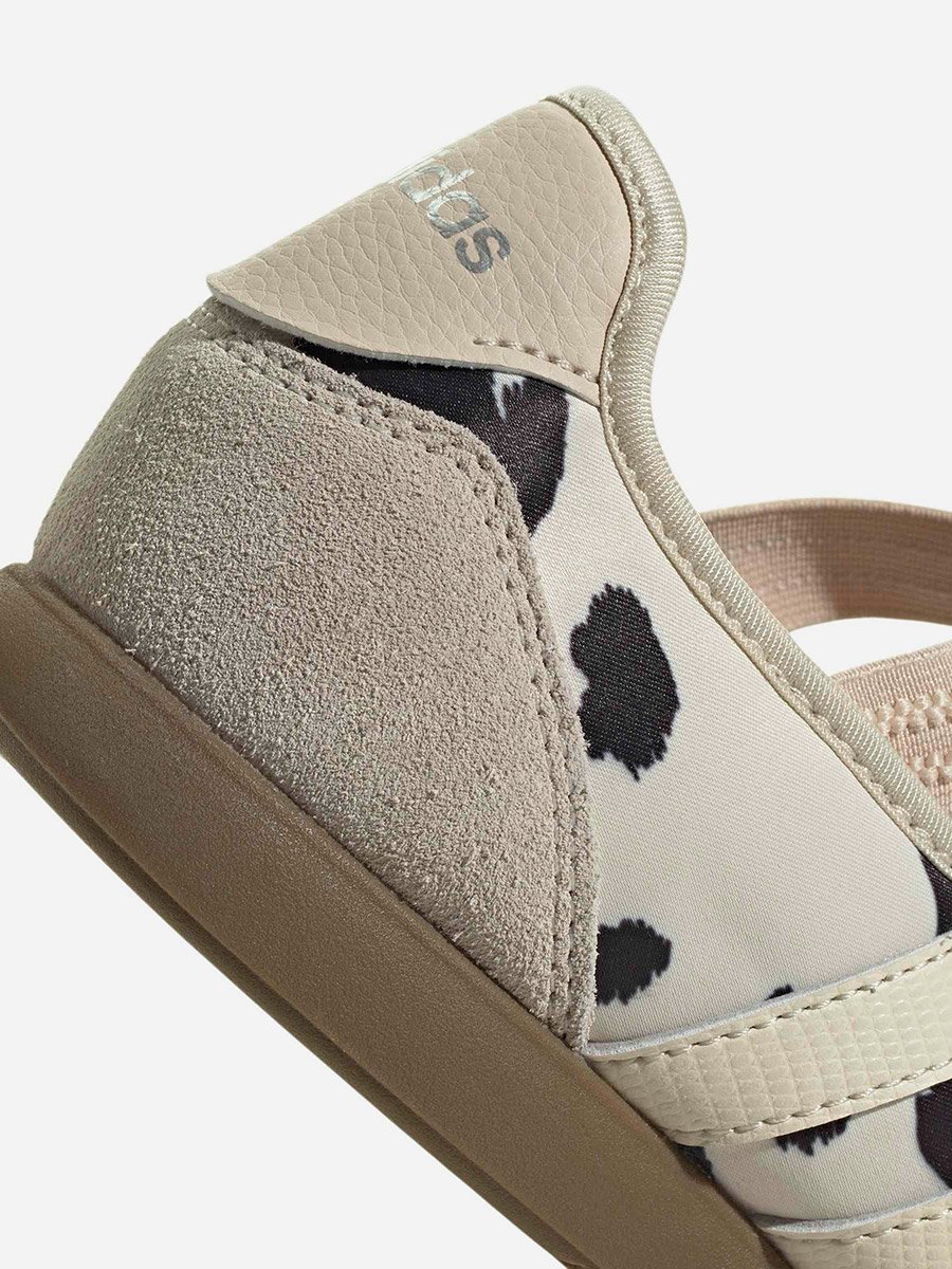 Barreda Mary Jane Shoes