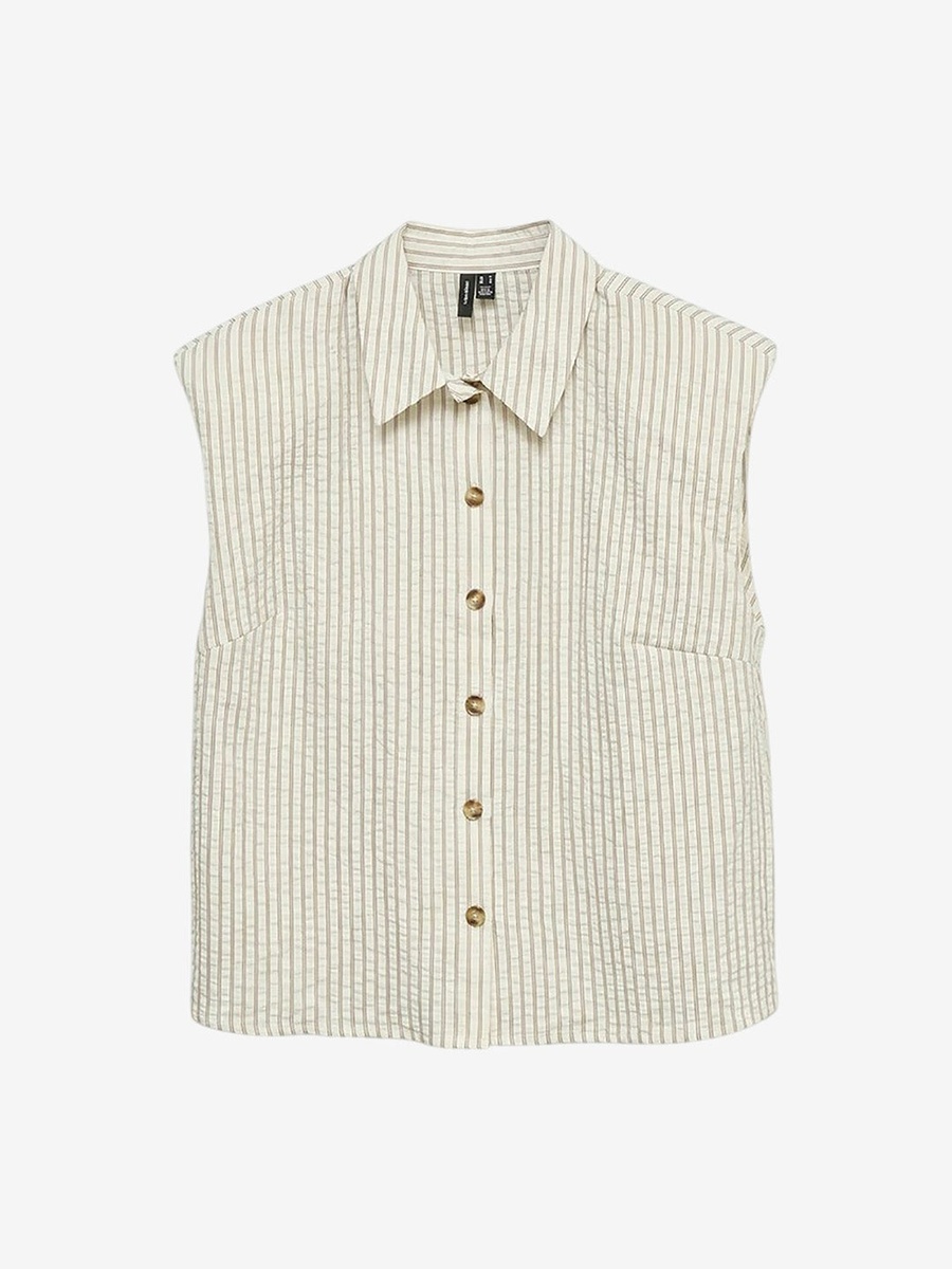 Sleeveless Buttoned Shirt