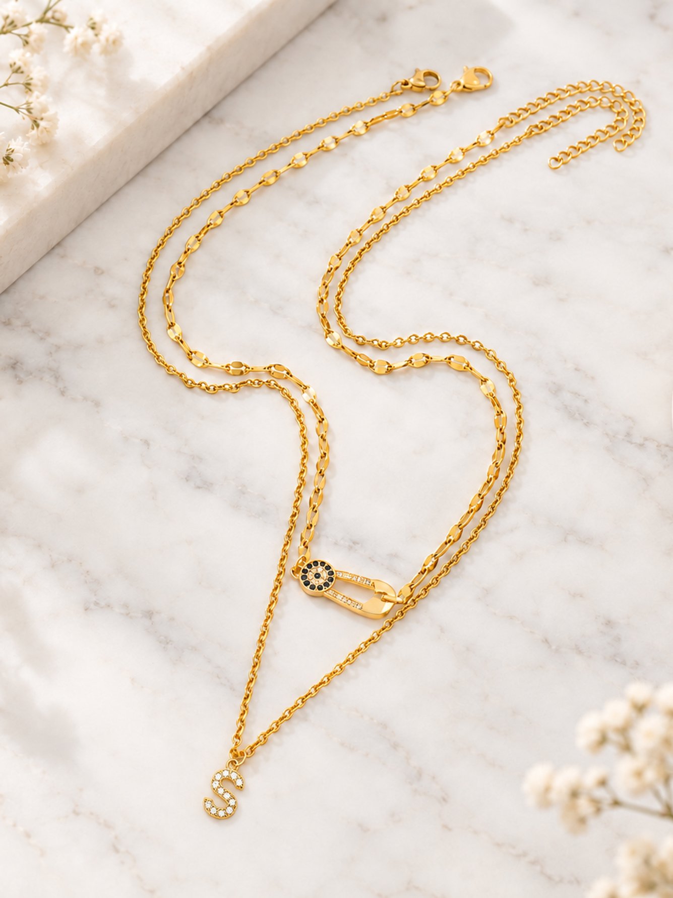 Gold Solid Pendant Necklaces