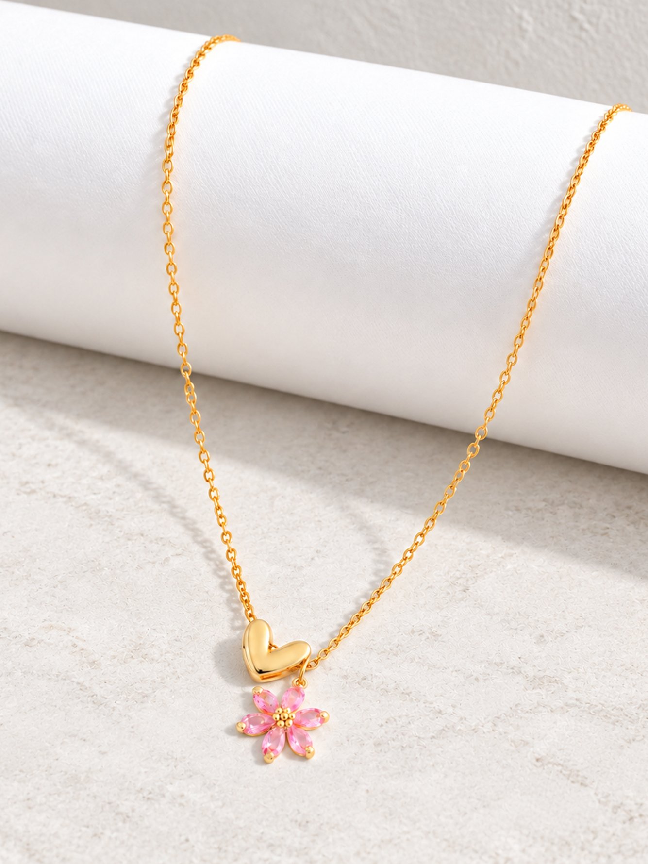 Gold Solid Pendant Necklaces