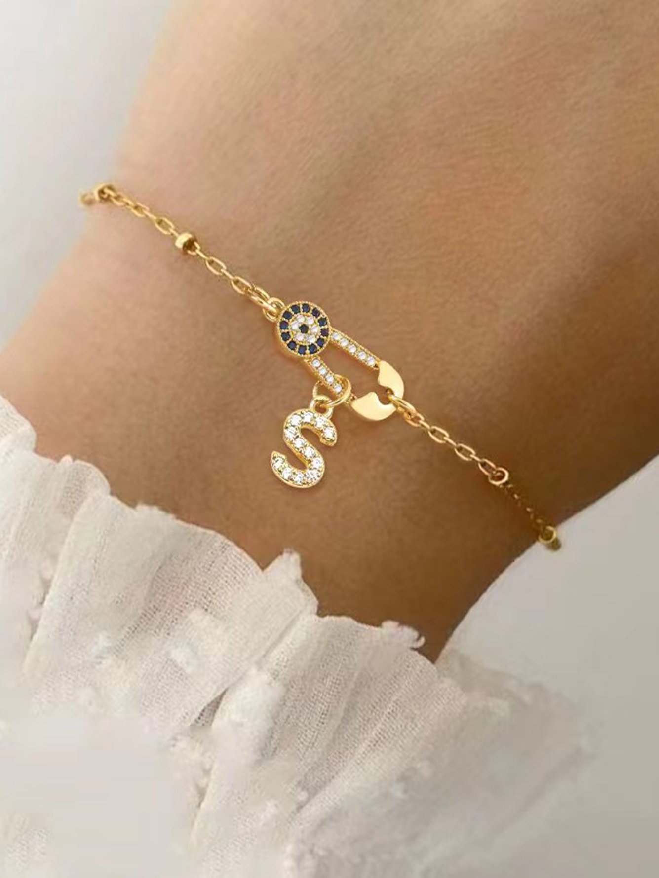 Fashion Pin Initial Pendant Bracelet