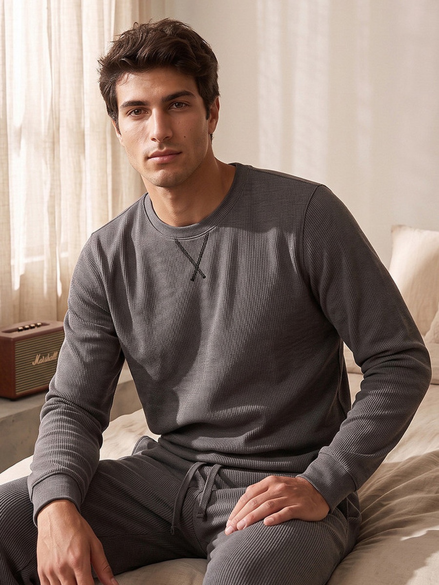 Textured Sweatshirt and Pyjama Set