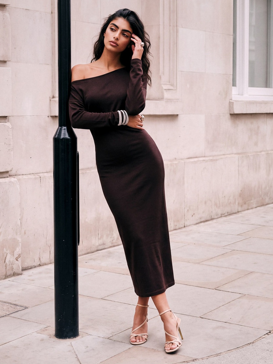 Midi Bodycon Dress with One Shoulder Design