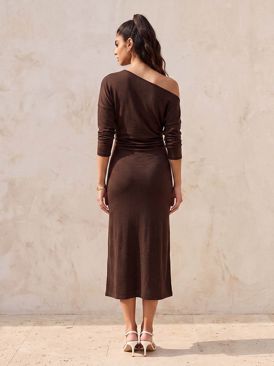 Midi Bodycon Dress with One Shoulder Design
