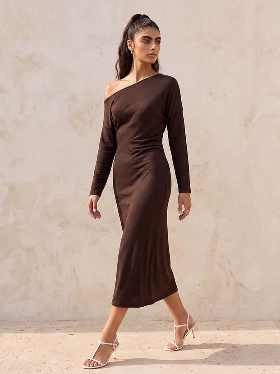 Midi Bodycon Dress with One Shoulder Design