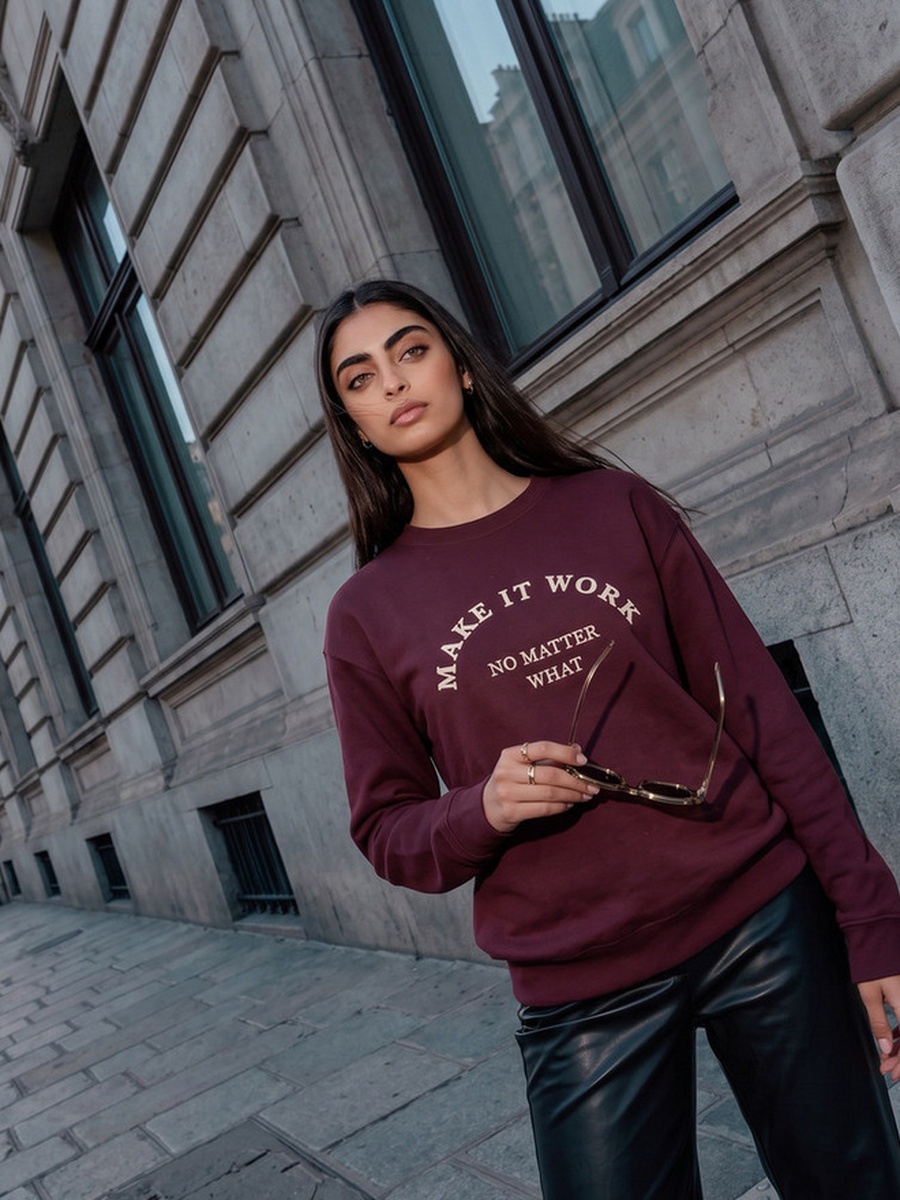 Sweatshirt with Slogan Print