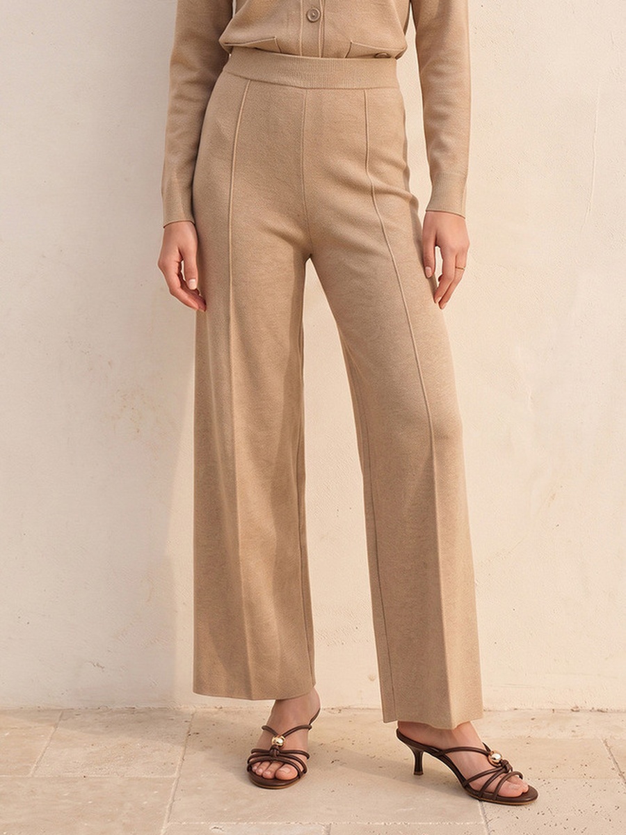 Wide Leg Pants with Pintuck Accent