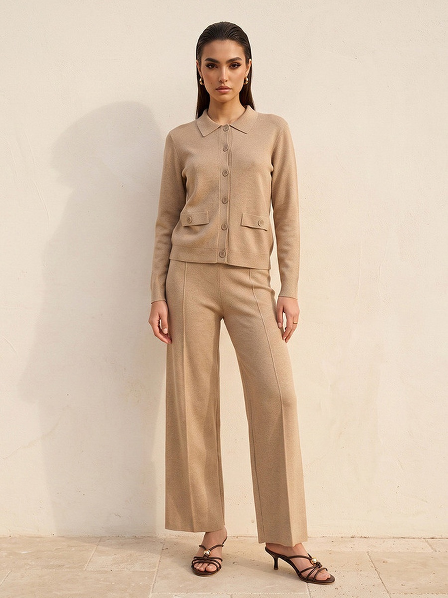 Wide Leg Pants with Pintuck Accent